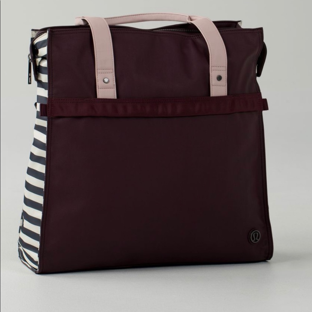 Lululemon Follow Your Bliss Bag